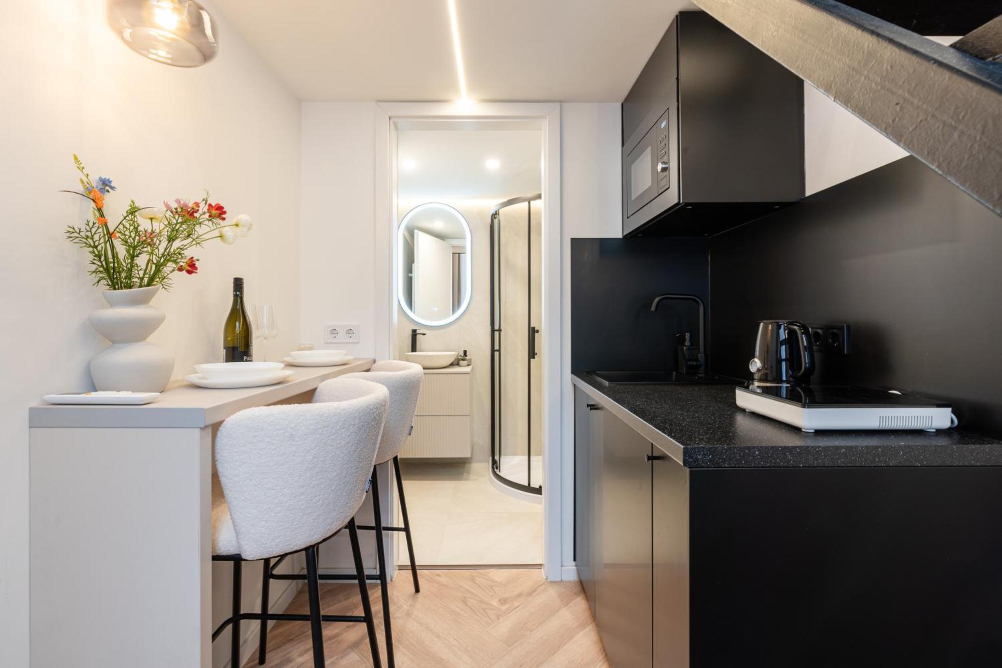 Apartament E22 - Boutique Apartments, Location By Bqa