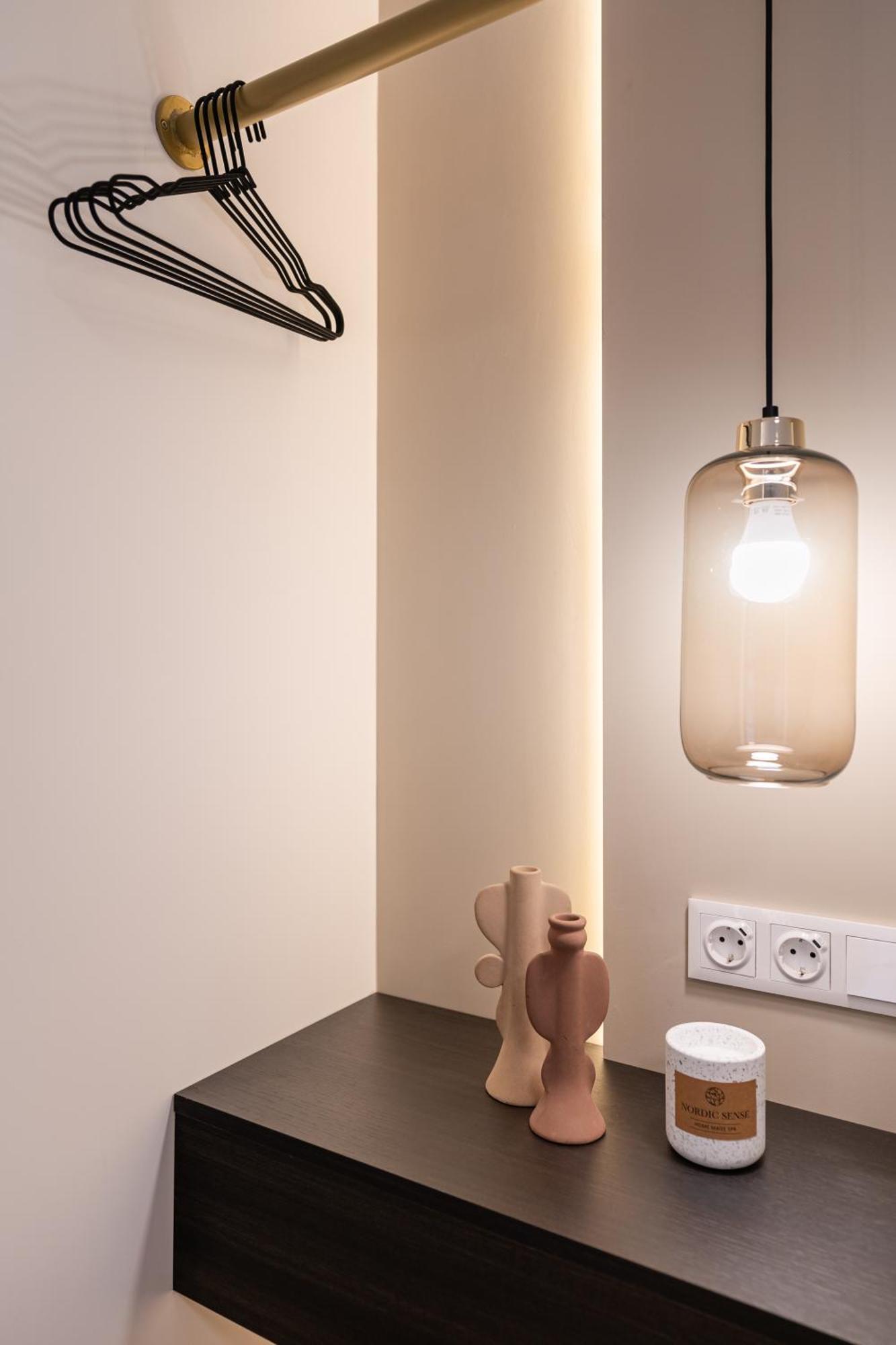 E22 - Boutique Apartments, Location By Bqa Apartament *