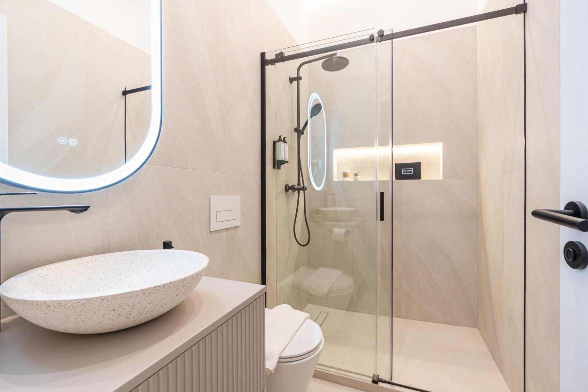 Apartament E22 - Boutique Apartments, Location By Bqa